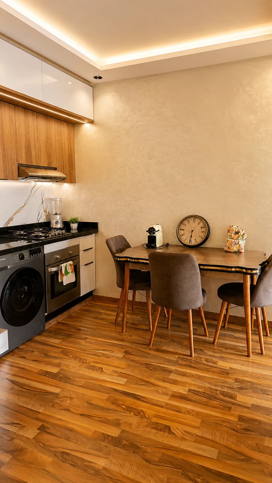 Modern Apt, Private Parking, Fast WiFi & Elevator - Photo 4