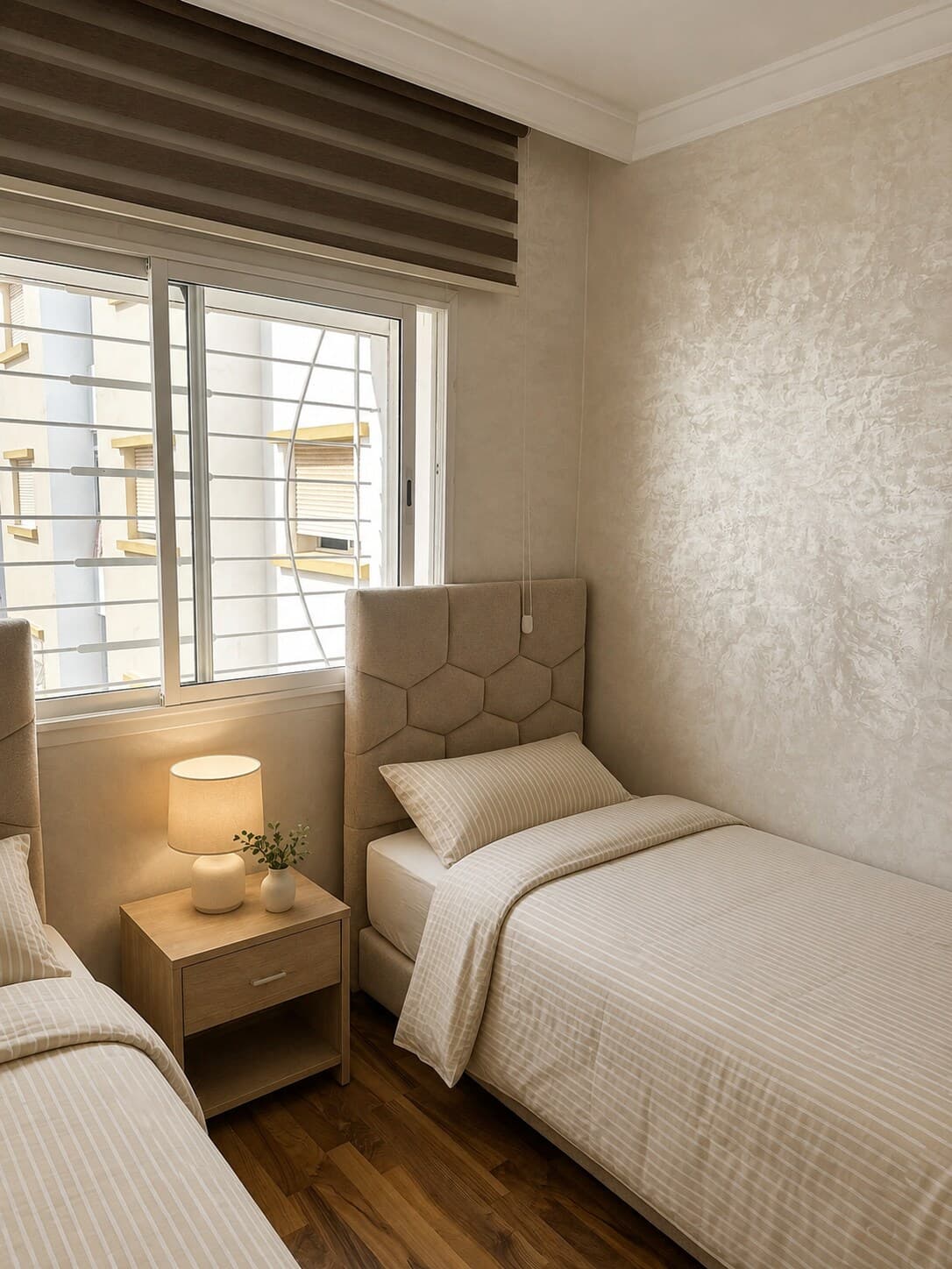Modern Apt, Private Parking, Fast WiFi & Elevator - Photo 3